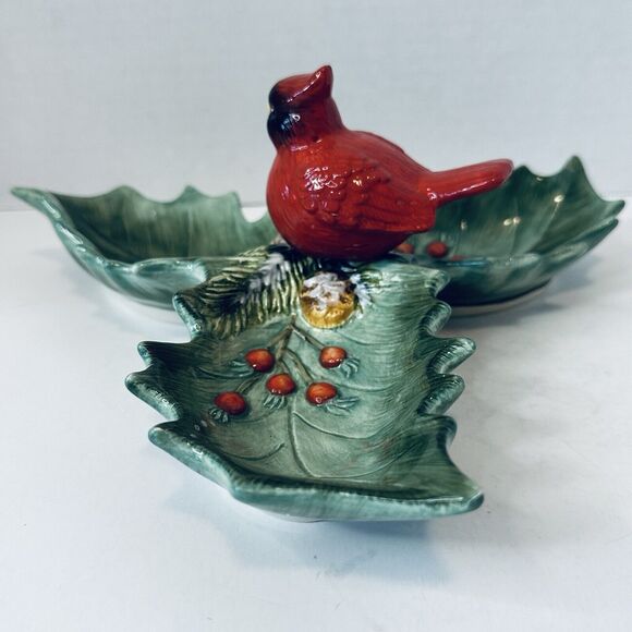 Christmas Traditions Cardinal Holly Ceramic Dish Holiday Red/Green 10" VTG - Picture 6 of 16